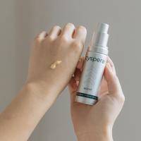 Cyspera Boost pump texture swatch on hand with Isobionic-Amide, retinol and vitamin C for radiance and uneven skin tone