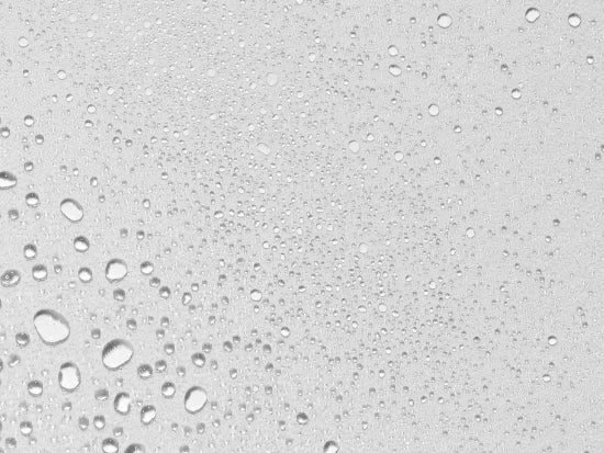 Hydrating antioxidant facial mist texture with soothing botanicals designed to calm irritated skin and support barrier repair