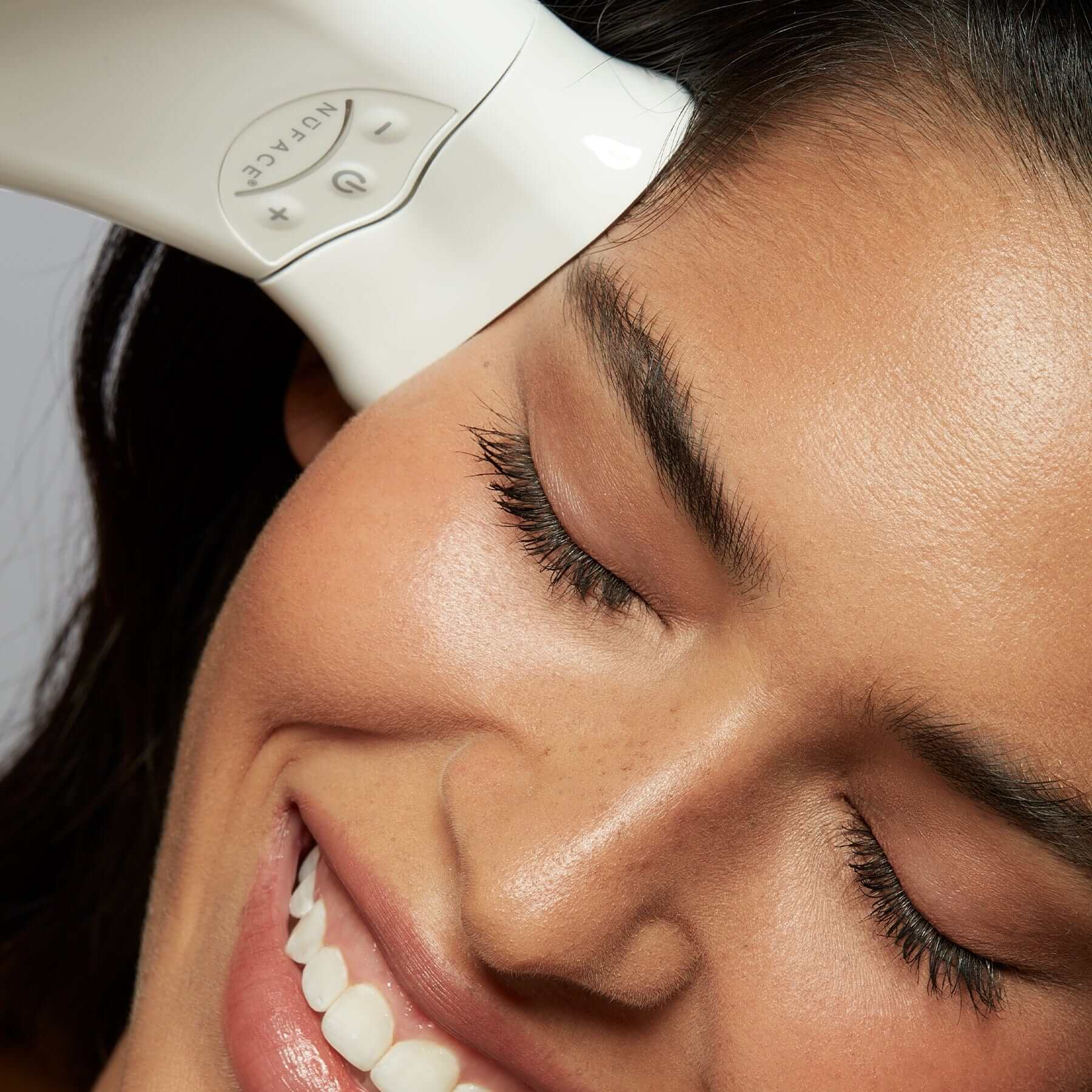 NuFACE Trinity Attachment: Red Light Therapy Wrinkle Reducer – The