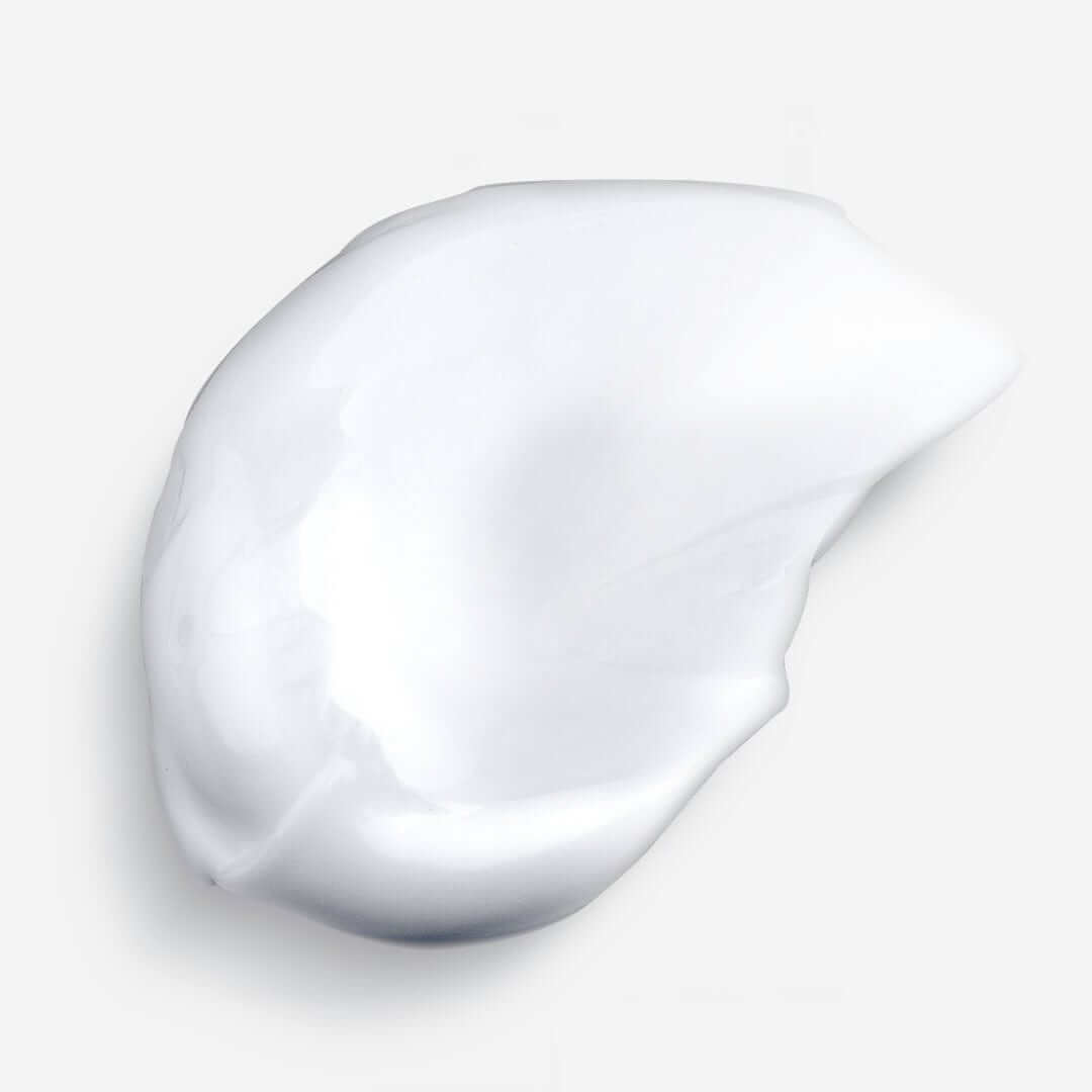 Senté Dermal Repair Ultra-Nourish rich cream texture swatch for deep hydration and sensitive skin nourishment.